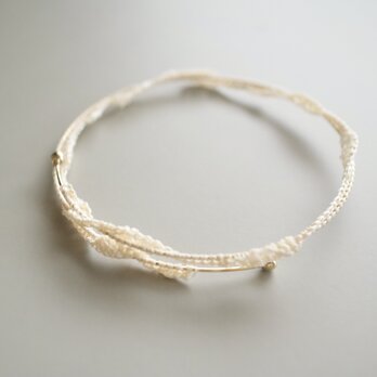 揺らぎの糸バングル wild silk [ wh ]の画像
