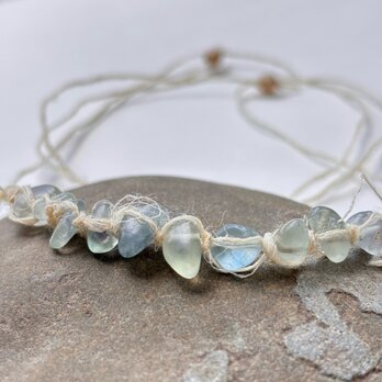 【送料無料】Pale green necklaceの画像