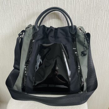 コーデュラナイロンの巾着型2wayトートバック・黒×チャコールグレイの画像