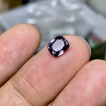 RS7-16 美品 非加熱 明るい鳩羽藍紫 スピネル ミャンマー産 ルースの画像