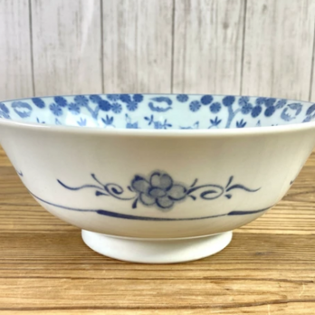 【大特価】【新品】 美濃焼染付唐人紋ラーメン鉢　サイズ：18.8×7.7cmの画像
