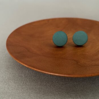 陶のピアス（まる/green）の画像