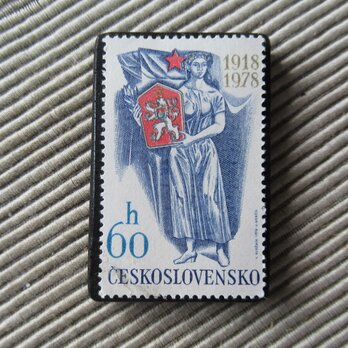 チェコスロバキア　切手ブローチ　9792