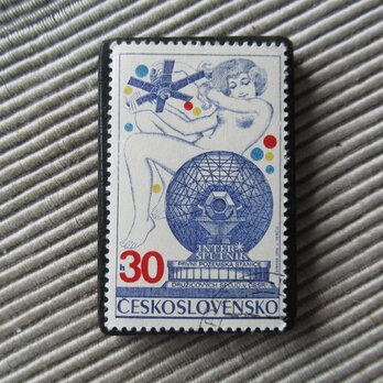 チェコスロバキア　切手ブローチ　9794