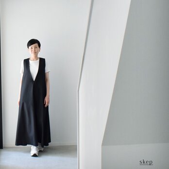 Vネックノースリーブワンピース（春夏用）：黒［OP43NSBK］の画像