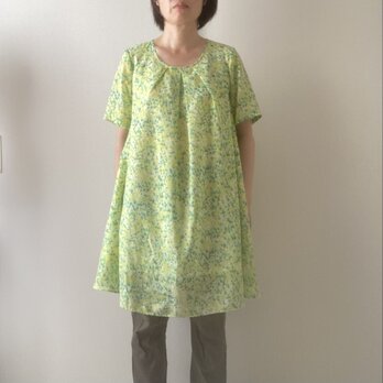 コットンシルクのゆったりチュニック　グリーンの画像