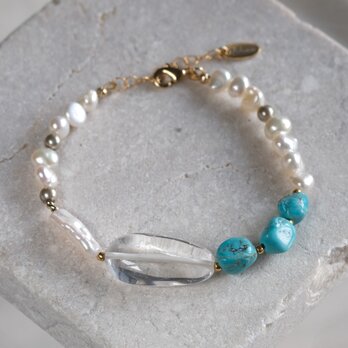 Turquoise pearl bracelet：天然石ブレスレット 淡水パール×クォーツ×ターコイズの画像