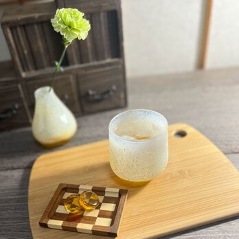 小さなグラスの画像