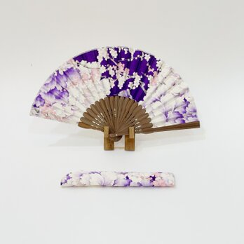 着物扇子　アンティークの絹の着物使用　日本の京都の職人が手仕事で制作　オンリーワン　プレゼントに最適 #65の画像