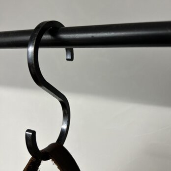 角型S字フック・フック【アイアンSフック/Iron Square Hook/3個入り】の画像