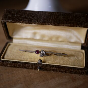 バーブローチ　1輪の花　フランスアンティーク　アンティークアクセサリー