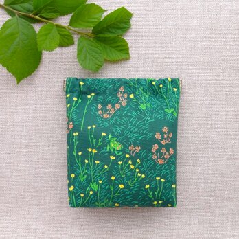 ＊野の草花とカエル３＊USAコットン＊ばねポーチ＊Windham Fabrics＊の画像
