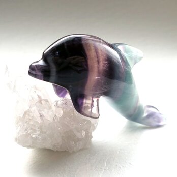 マルチカラーフローライト ドルフィン（イルカ）カービングD fluorite dolphin carvingの画像
