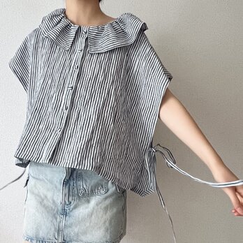 フリル襟の横開きベストの画像