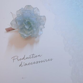 Cielo(ｼｴﾛ)　フリルたっぷり花びらのさわやかな空色ヘアクリップの画像