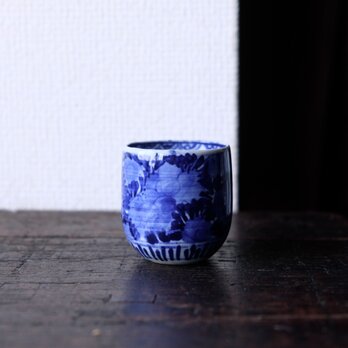 ベロ藍で素敵◆伊万里　花文染付覗き猪口　骨董・antiques 明治時代　丁寧な暮らしに。酒器　の画像