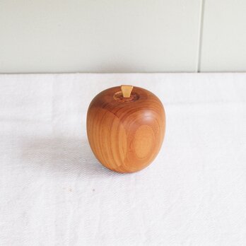木製 りんご ケヤキ材　オブジェの画像