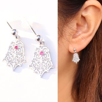 『棘葉形杏葉』ルビー シルバーピアス 659-874-Rの画像
