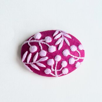 北欧風木の実の刺繍ブローチ(botanical）#276の画像