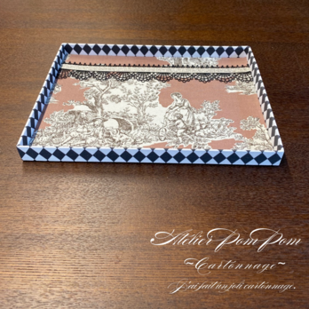 [Orientalシリーズ　cartonnage] アンティーク調浅型トレイの画像