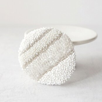 【 one 】アンティークビーズ刺繍　brooch-05の画像