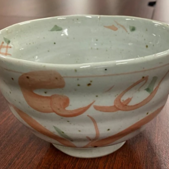 ◆新品◆　加藤五陶兵衛造 美濃焼赤絵草花図茶碗 【紙箱】1個のサイズφ：約150mm　H：90mmの画像