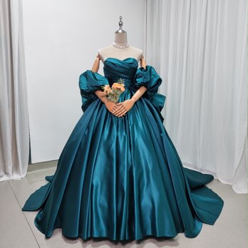 クラシカル カラードレス ジュエルブルー ベアトップ パフスリーブ ファスナー 豪華なバックリボン 花嫁/前撮りの画像