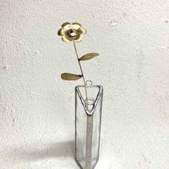 『何処かにどこかに咲く花”』 スッキリクリアー壁掛け一輪挿し ： 真鍮フラワー•ステンドグラスの画像