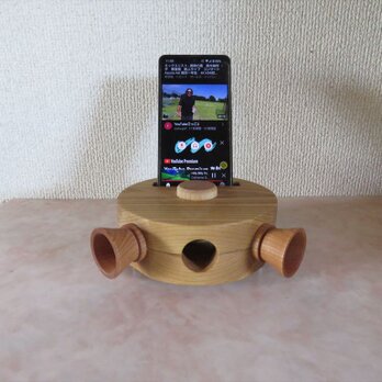 スマホスタンドA　サクラ　ラッパー　充電可　アイフォンからすべてのメーカーまで使用可の画像
