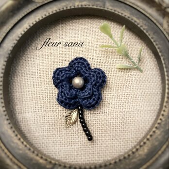 flower pop  フラワーポップのブローチ  navyの画像