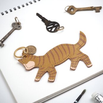 レザー キーホルダー (茶トラ 猫) 革 キーリングの画像
