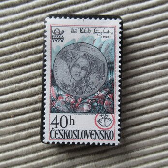 チェコスロバキア　切手ブローチ9862