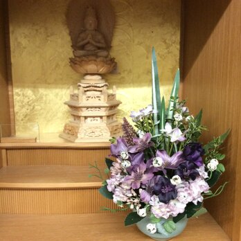 小さな真珠の涙　（仏花、造花、ミニサイズ、お盆、お彼岸、納骨堂、ペット）の画像
