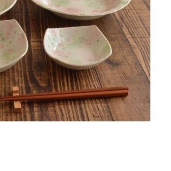 【大特価】【新品】美濃焼有古窯造　桜散し角盛皿  サイズ：17.0x17.0×H5.0cmの画像