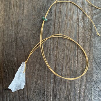 Crystal piece pendantの画像