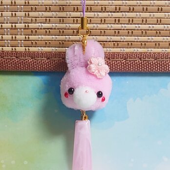 ポンポンストラップ♪リンリンᕷ˖*うさちゃん風鈴•×•ピンクの画像