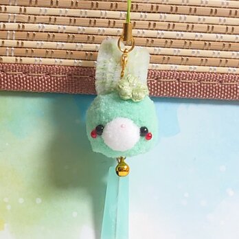 ポンポンストラップ♪リンリンᕷ˖*うさちゃん風鈴•×•グリーンの画像