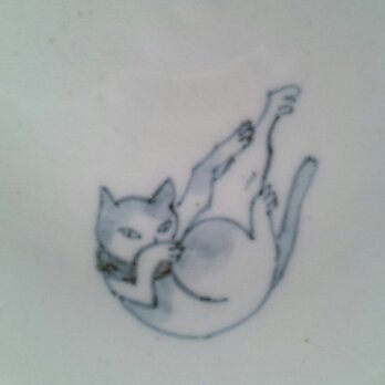 染付5寸猫皿 12の画像