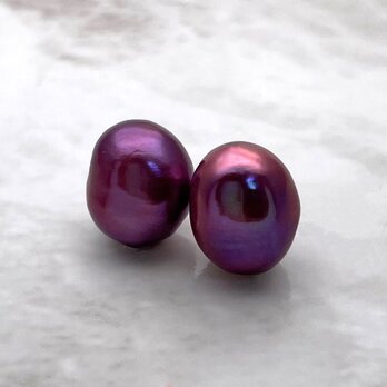 ちょっぴり大きなメタリック系バロックパールのピアス/イヤリング 10mm 11mm 真珠 スタッド【ワケありな逸品】の画像