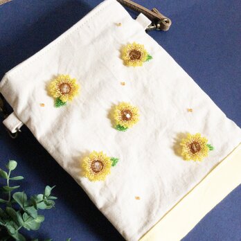 ひまわりのビーズ刺繍スマホショルダーの画像