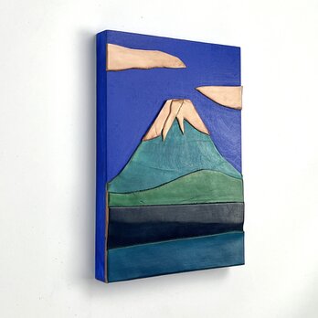 レザーのコラージュアート（富士山） 革 A5サイズ 木製パネル 一点ものの画像