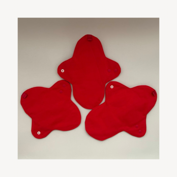 シンプルな 、布ナプキン｜ レッド