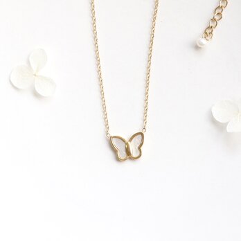 シェルバタフライ ネックレス｜淡水パール付きアジャスター サージカルステンレス｜ー Butterfly ー