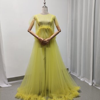 抜群のおしゃれ見え カラードレス イエロー ソフトチュール 可愛い 妊婦 床付く 前撮りの画像