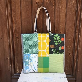 トートバッグA4収納　グリーンとイエローのパッチワークの画像