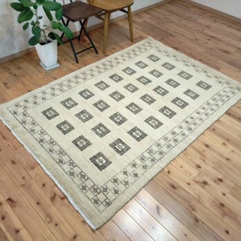 冬祭り50％OFF】通年18℃　オールシーズン手織りラグ　ガゼニギャッベ　181x121cm ラグサイズ BP117の画像