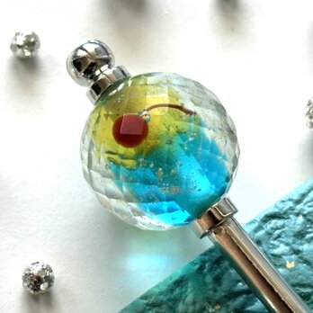 ブルークリームソーダのかんざしA　一本簪　一本簪　とんぼ玉　トンボ玉　蜻蛉玉　透明　クリア　炭酸　青　水色　涼しげの画像