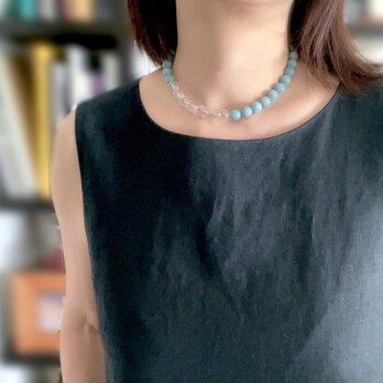 グリーンアクアマリンと天然クリスタルのチョーカー