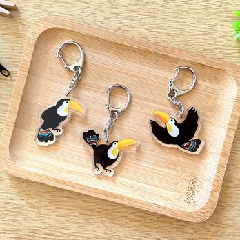 オオハシのキーホルダー〈１個〉アクキー 誕生日プレゼント 母の日ギフト クリスマス 入学・入園祝い 鳥 かわいいの画像
