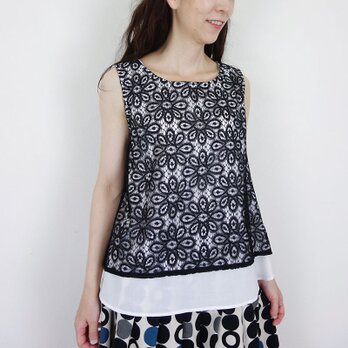 [予約販売] ブラックフラワーレースバッククロスキャミの画像